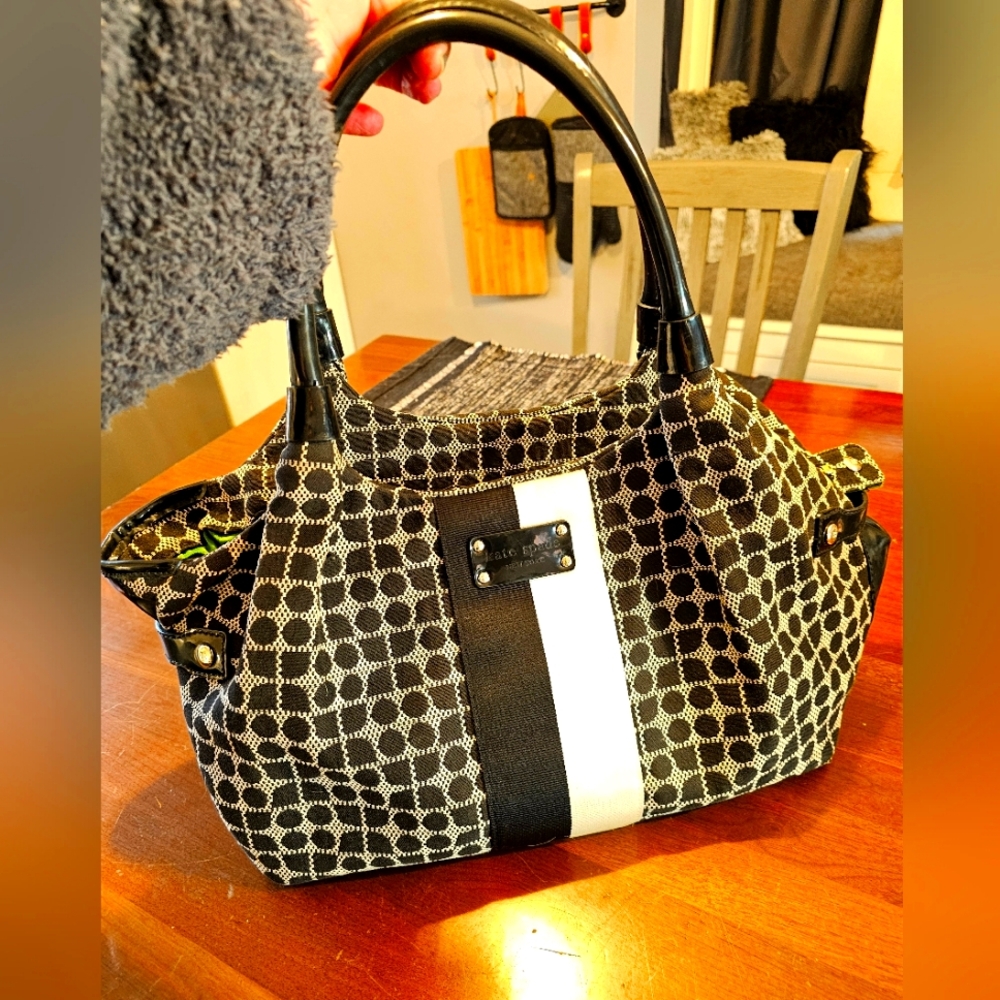 Kate Spade black and white purse handbag